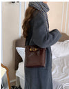 Oil Wax Leather Shoulder Messenger Bag Retro Simple Bucket Bag